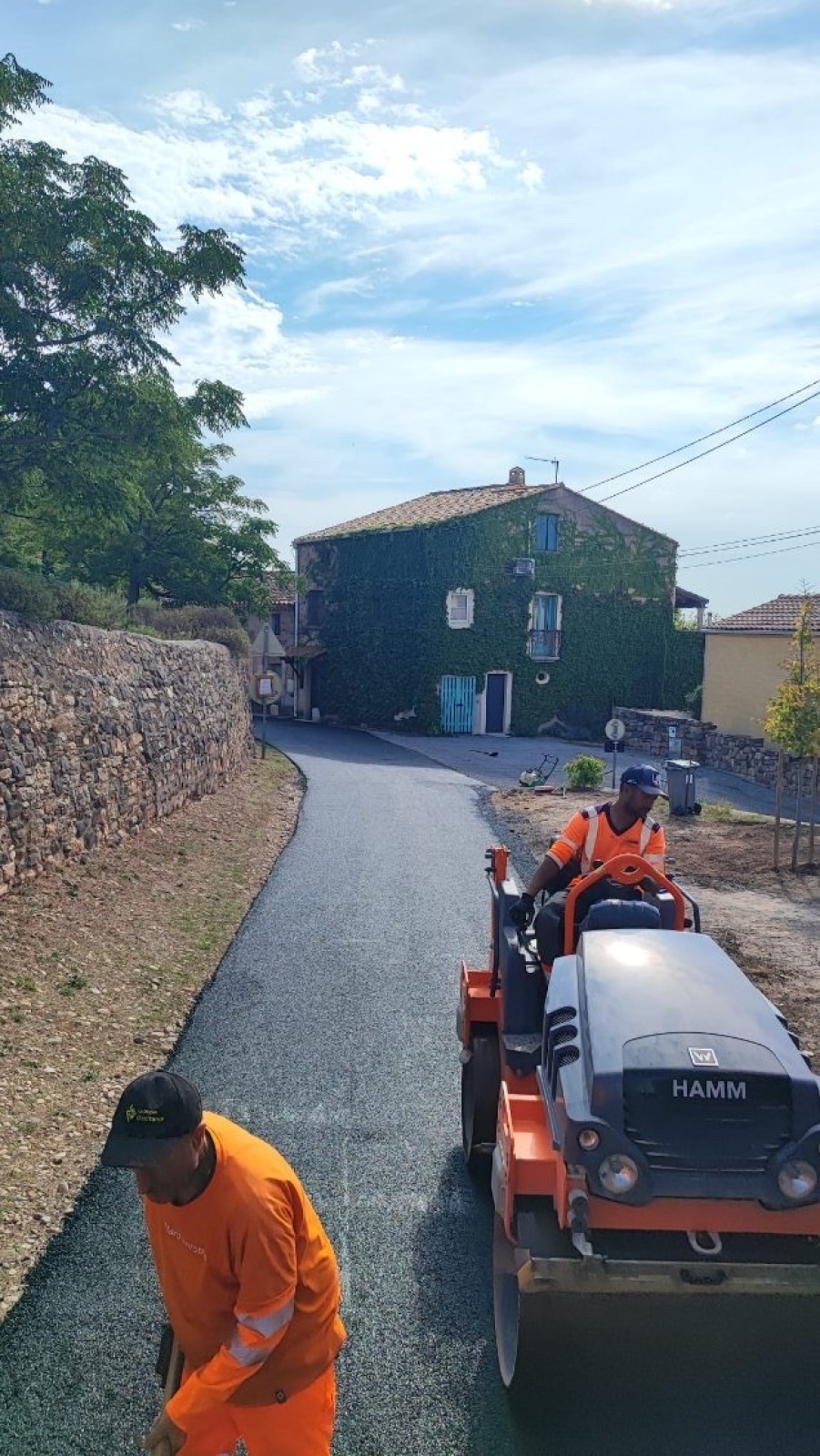 Aménagement de parking pour entreprise avec terrassements à Pérols 34470 Hérault